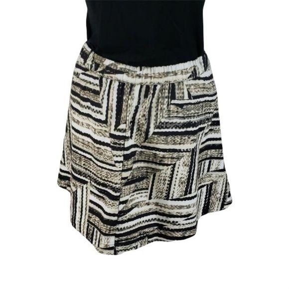 A.n.a Geometrical Print Full Petite Large boho skirt - Picture 1 of 7